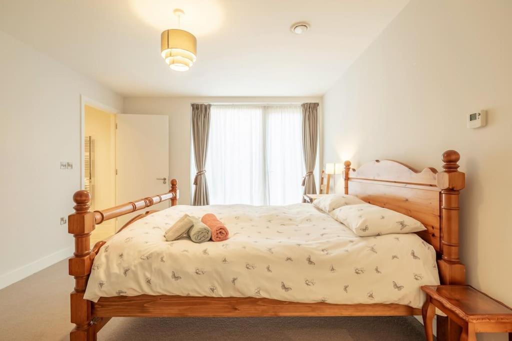 Luxury Ensuite Room 2 Minutes From Cambridge Station Exterior photo